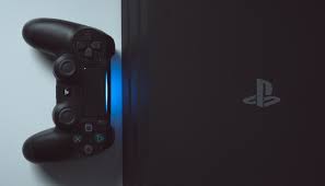 Presumably there is also a small, less powerful and extra cheap ps5 slim in the pipeline. Ps4 Slim Vs Ps4 Pro Sony S Own Ps5 Anyone Itech Post