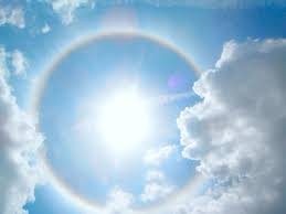 A halo is a ring or light that forms around the sun or moon as the sun or moon light refracts off sun pillars appear as a shaft of light extending vertically above the sun, most often at sunrise or. Halo Around The Sun Biblical Meaning What Is Sun Halo Meaning In The Bible