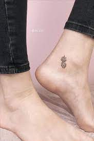 See a recent post on tumblr from @allthepiercingsandbodymods about foot tattoos. How To Be A Cool Woman Try These Tiny Foot Tattoo Patterns Fashion Girl S Blog