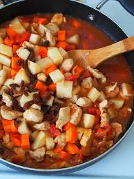 Chicken Menudo Recipe In 2020 Hearty Stews Tomato Gravy Greek Recipes