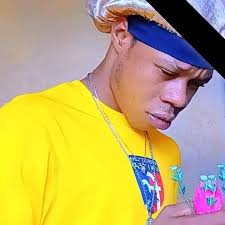 Hello👋pabliye#abonne_toi_sur_la_page_et_partage,pou ka souv tout sa nou  pos te znmim .meci paskew chwazi fesa🫂 🤭🤭🤭🤭🤭🤭🤭 Nan tout moun tap  gade foto saa dim kiyes tap dk fesa krifis ak yon pitit li pouou