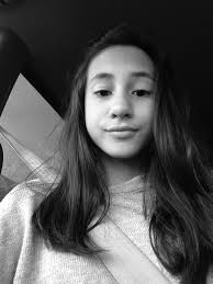 Malena cintrón river (@cintron_river)