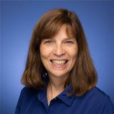 I got schooled in leadership…by a cabbage 🥬🦌