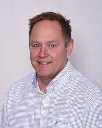 Dave Race's Instagram, Twitter & Facebook