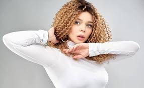 Алина гросу — лето 04:27. Teper Oficialno Alina Grosu Podtverdila Otnosheniya S Romanom Polyanskim Tv Ua
