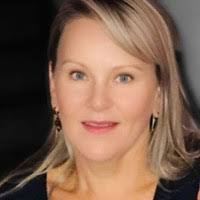 4 "Amanda Hehir" profiles