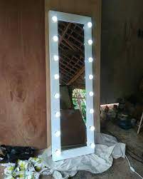 Kaca cermin dengan harga murah namun berkualitas tinggi hanya dari hargakaca.com. Jual Termurah Silakan Bandingkan Harga Mirror Light Kaca Hias Cermin Rias Rumahan Atau Salon Pakai Lampu Ukuran 100x100x4 Lampu 10 Buah Ada 2 Colokan Di Lapak Wind Forces Fishing Bukalapak