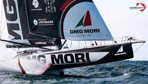 Designed by alex thomson racing (led by design manager, pete hobson) and the famous french naval architects vplp, hugo boss. Momentum Building For Vendee Globe Scuttlebutt Sailing News