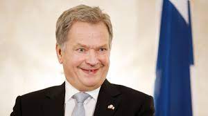 Jos upotus ei näy, voit katsoa sen täällä. Turhaa On Mommojen Syonti Lonkkaleikkauksesta Toipuva Presidentti Niinisto Vitsaili Sairaalapedilta Yle Uutiset Yle Fi