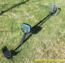 This metal detector ensures that no time is wasted in unnecessary digging and provides exact information about the metal depth. My First Bounty Hunter Ever Time Ranger Pro First Texas Bounty Hunter Fisher Teknetics Detectorprospector Com