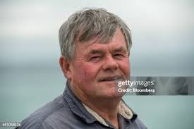 23 Photos & High Res Pictures