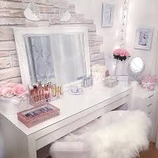 See more ideas about vanity room, beauty room, glam room. Gefallt 675 Mal 9 Kommentare Vanity Collections Vanitycollections Auf Instagram Beauty By Rica Creating The Glam Room Vanity Decor Beauty Room Vanity