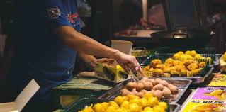 Tren Bisnis Kuliner 2025: Peluang UMKM Makin Besar dengan Teknologi AI dan  Marketplace
