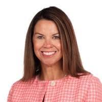 Beth Avery's Instagram, Twitter & Facebook