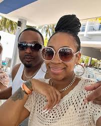 He's 49 and I'm 39. On vacay in Jamaica 🇯🇲 #BlackCoupleRevolution