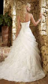 Wedding Dress Idea If I Get A Corset Back Wedding Dresses Gorgeous Wedding Dress Wedding Dresses Beaded