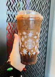 Pin By Bekidrop On Starbucks Madness Starbucks Coffee Drinks Starbucks Hot Chocolate Starbucks Drinks