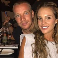 Danielle Lloyd's footballer husband Jamie O'Hara beds blonde in hotel