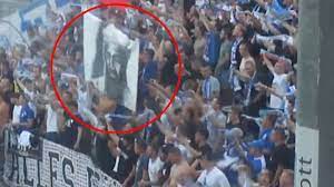 Maybe you would like to learn more about one of these? Geschmacklos Hansa Fans Zeigen Bin Laden Plakat Sportbuzzer De