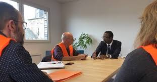 Vérifiez qu'il n'y a ni. Cfdt Les Militants Sante Sociaux De La Cfdt Rencontrent Les Deputes Avant Le Vote Du Pflss