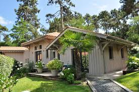 Bienvenue à l'hôtel & spa côté sable, refuge de douceur et de bonheur pensé par adra et pascal bataille au cap ferret. Villa En Bois Village De L Herbe Au Cap Ferret Maisons A Louer A Lege Cap Ferret Nouvelle Aquitaine France