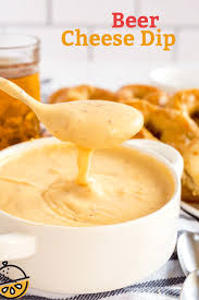 This Creamy Beer Cheese Dip Recipe Is Flavored To Perfection With Lager Beer Or Brown Ale Mustard And A Hin In 2020 Beer Cheese Dip Beer Cheese Beer Cheese Dip Easy