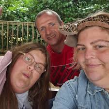 What's the best wheel to start sim racing in a budget? Ps4