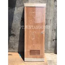 Pintu kamar mandi pvc atau poly vinyl chloride adalah salah satu jenis pintu kamar mandi yang paling banyak direkomendasikan. Pintu Kamar Mandi Pvc Plastik Urat Kayu Shopee Indonesia