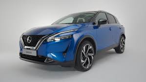 Street savvy, road trip ready. Neuer Nissan Qashqai 2021 Premiere Autogefuhl