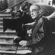Before making his first film for tv, przejscie podziemne (1974) (the underground passage), he made a number of short documentaries. Krzysztof Kieslowski Startseite Facebook