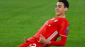 Es werden alle relevanten news im zusammenhang mit dem spieler angezeigt. Fc Bayern Talent Warum Jamal Musiala Fur Den Dfb Besonders Ist