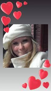 Candy Shannon's Instagram, Twitter & Facebook