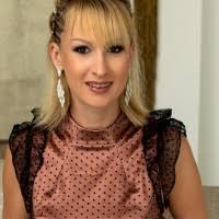 60+ "Farkas, Dr" profiles