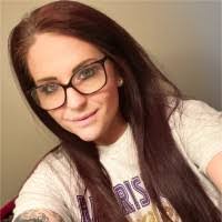 Sara Peel's Instagram, Twitter & Facebook