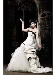 White Gothic Wedding Dress Devilnight Co Uk Gothic Wedding Dress Goth Wedding Dresses Wedding Dresses