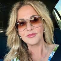 20+ "Mulqueen" profiles