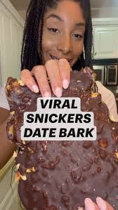 Janessa Scott's Instagram, Twitter & Facebook