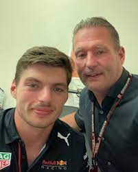 Max verstappen, christian horner and the british grand prix stewards blamed lewis hamilton for what happened on lap 1, but the incident divided opinion among the rest of the f1 paddock. X3opd56dj29okm