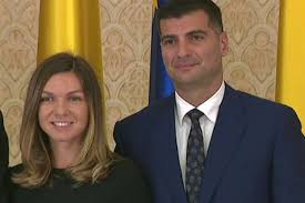 Simona halep entered the season as the no. Cu Cine S A Iubit Simona Halep Inainte De Toni Iuruc BÄƒrbaÈ›ii Din ViaÈ›a Ei Au Trezit Mereu Interesul Presei Impact