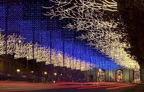 Puerta De Alcala En Navidad Christmas Lighting Christmas Lights Photo Frame