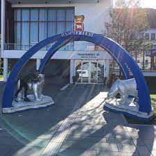 Seine lage macht es zu einem wichtigen bindeglied zwischen dem meer und dem. Hammerfest Tourist Information Aktuelle 2021 Lohnt Es Sich Mit Fotos