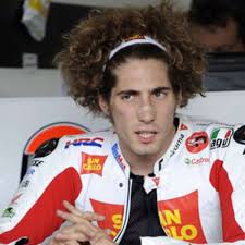 This is the only marco simoncelli's official page on facebook./ Marco Simoncelli Motorenlarm Zum Abschied Von Todlich Verunglucktem Motorrad Piloten Mehr Sport