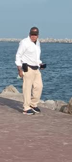 Chris Coronel (@kikisonline)