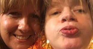 Melissa Lesage's Instagram, Twitter & Facebook