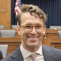 90+ "Avello" profiles