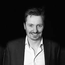 Steve Howse's Instagram, Twitter & Facebook