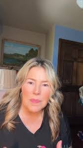 Beth Goodsell's Instagram, Twitter & Facebook