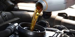 Oli mempunyai kedudukan yang penting untuk berbagai mesin mobil maupun motor. Oli Mobil Bisa Dipakai Untuk Sepeda Motor Kumparan Com
