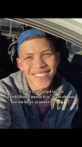 Understanding Social Dynamics in Group Settings