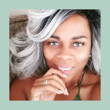 Mona James (stjameshomestaging)